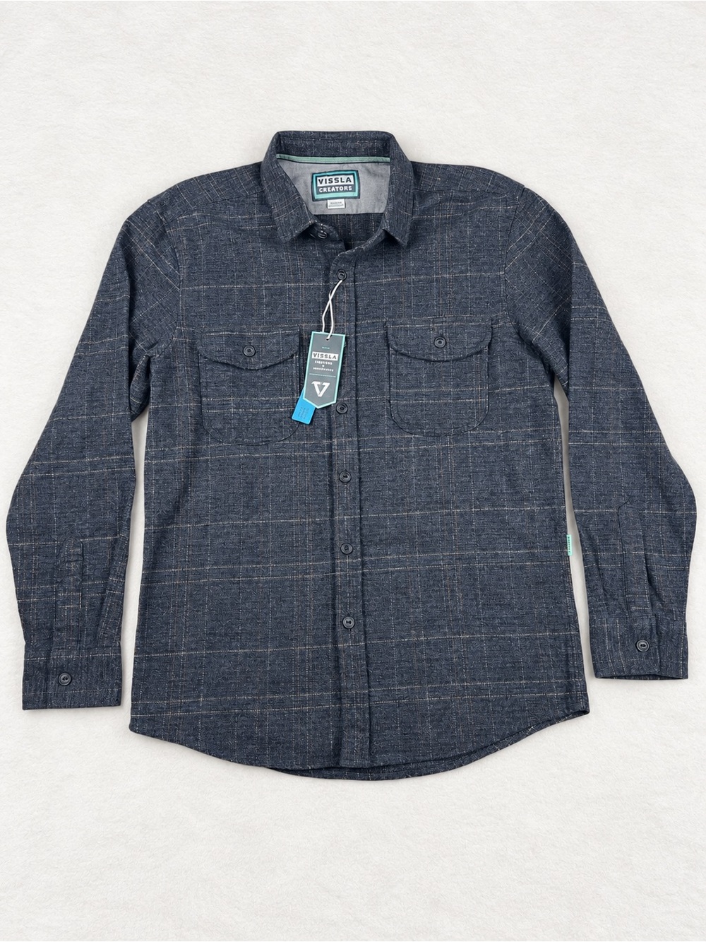 VISSLA Creators Norte Eco Long Sleeve Flannel Shirt Button Up NWT Men’s Medium